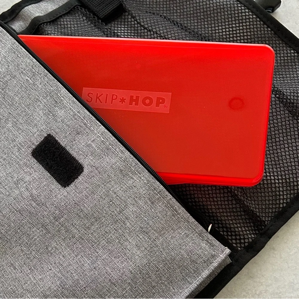 Skip Hop Pronto Signature Changing Station In Heather Grey, NWT